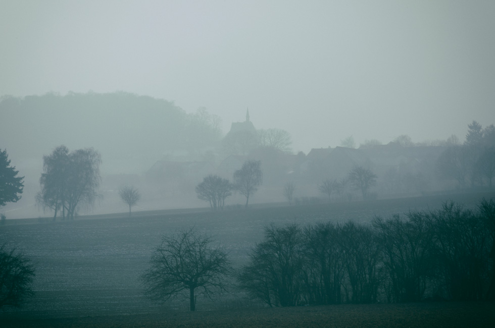Frauenberg Marburg im Nebel